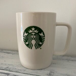 Starbucks 2018 Coffee Mug Classic Logo 10.8 oz
